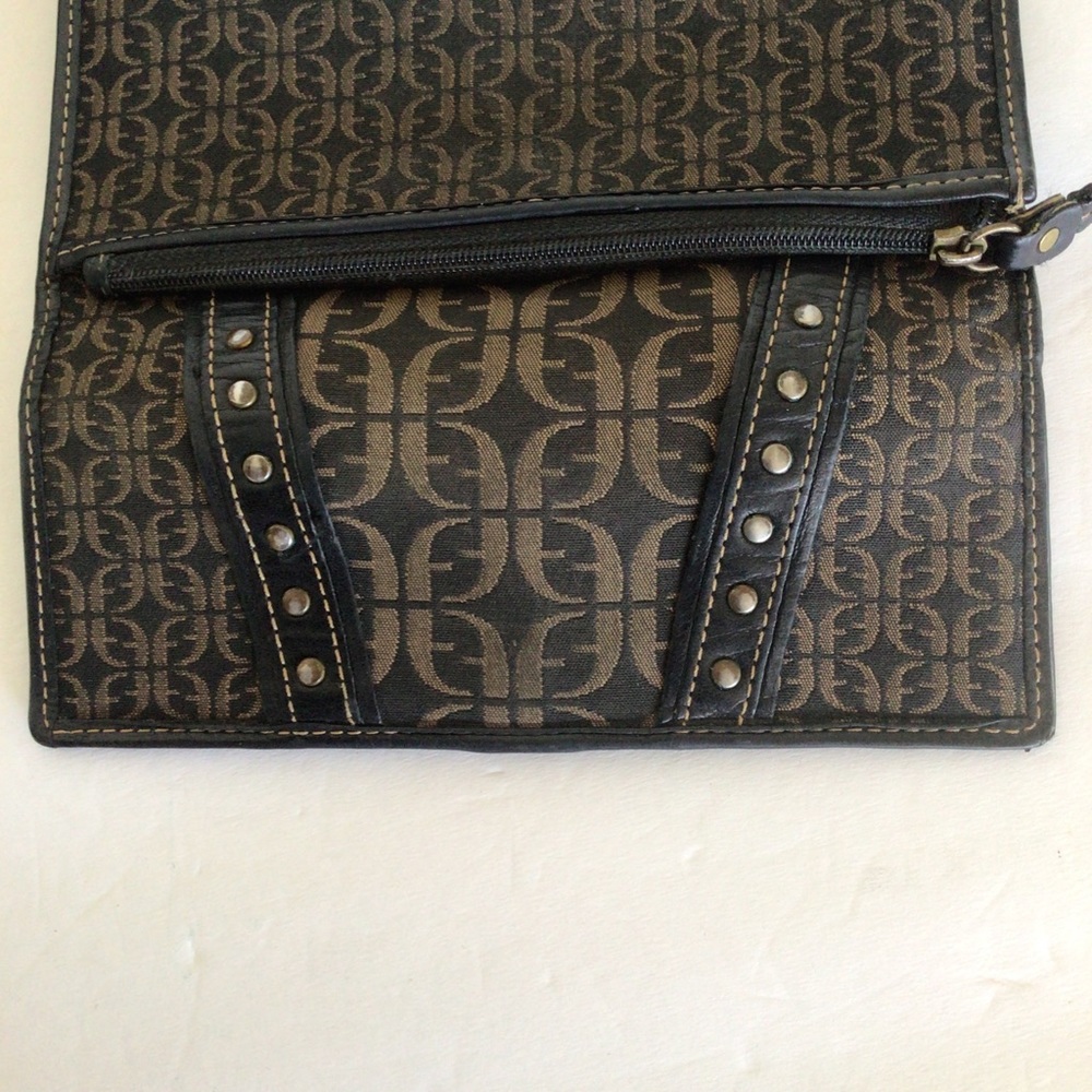 FOSSIL MONOGRAM FLAP WALLET - Picture 4 of 15